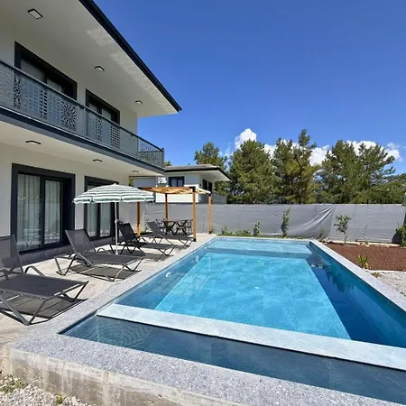 Geen Grapes Apartment