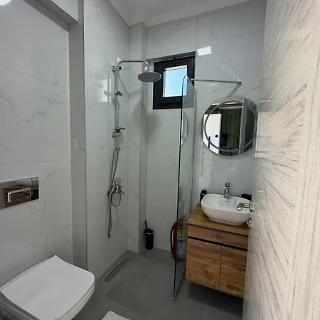 Geen Grapes Apartment